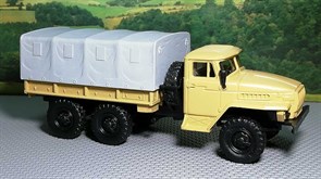 RUSAM-URAL-4320-10-400 Грузовой автомобиль УРАЛ 4320 бортовой съёмным тентом, 1:87, 1977, СССР